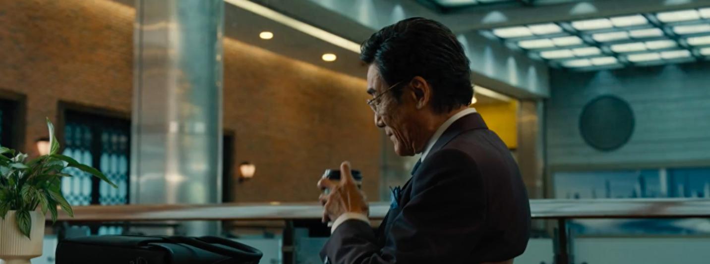 71岁成龙也“服老”了？看完他的新片，我想说：动作片就该这么拍